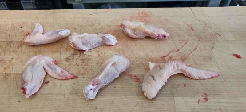 portioned 3 bone wings